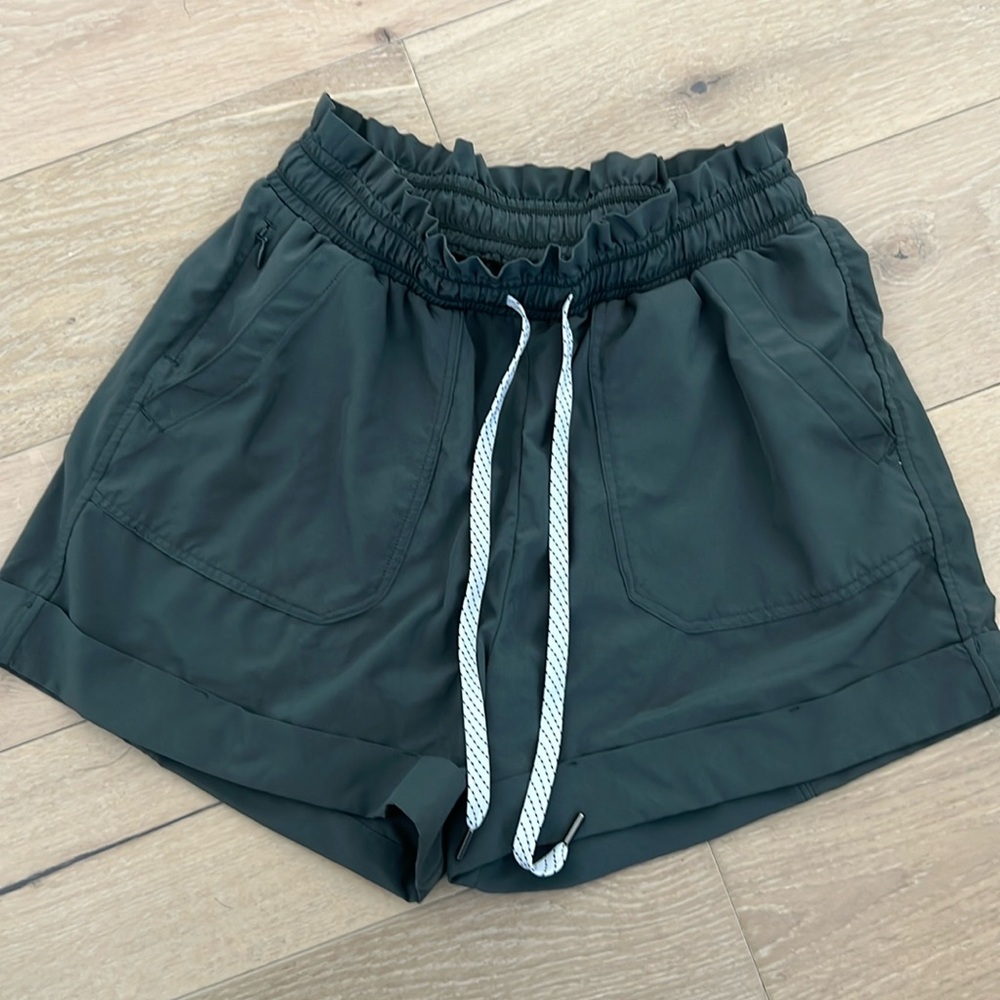 Zella Camp shorts